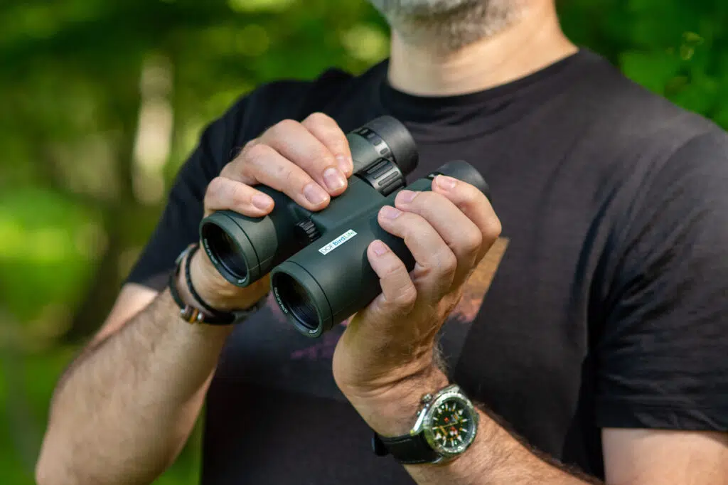 DOF BirdLife Condor 8x42 i brug i skoven