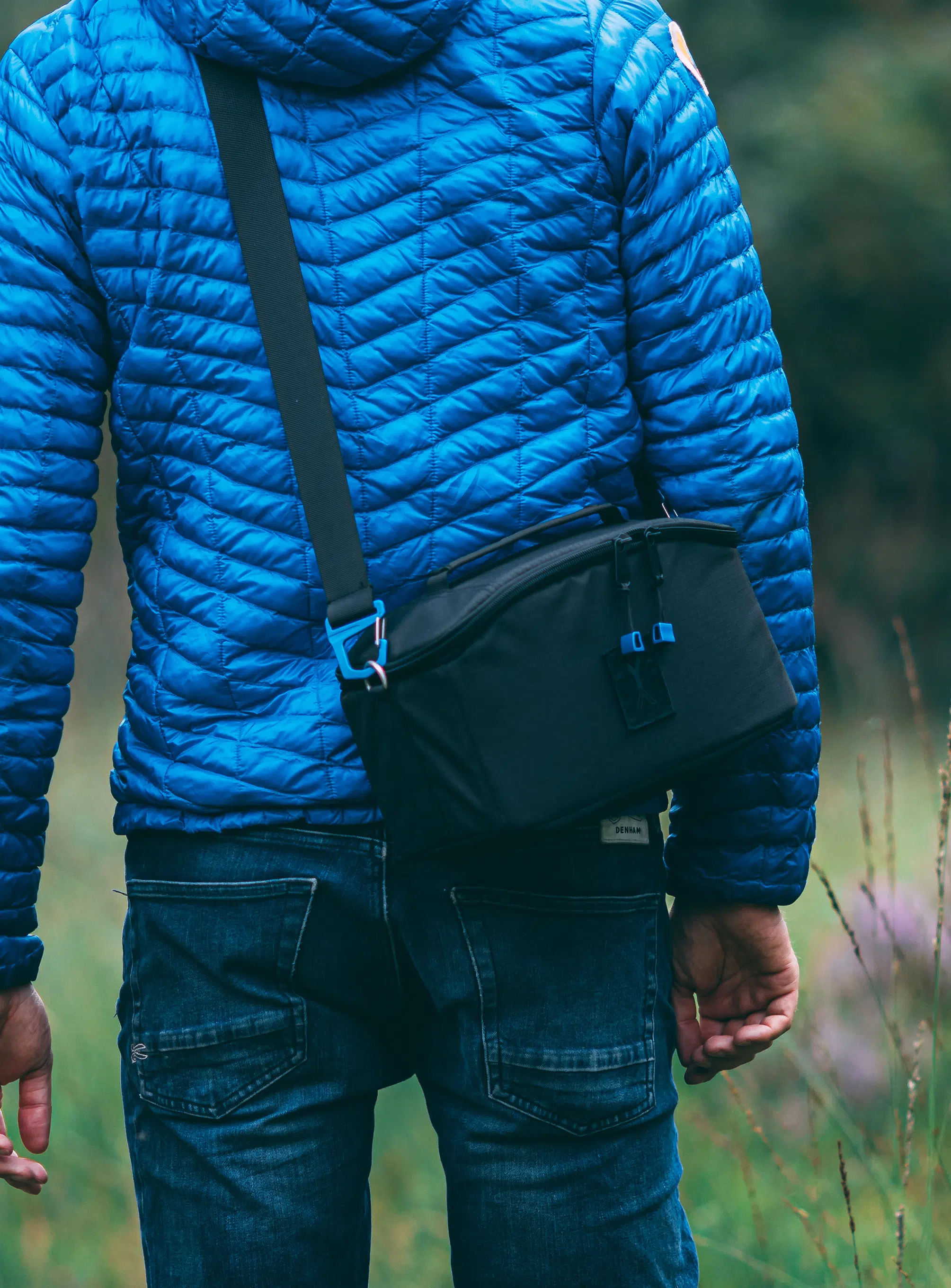 Mand, der bruger NYA-EVO RCI i Fjord 60-C 2